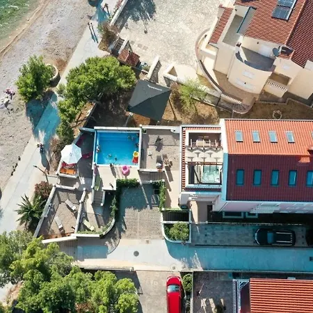 Pinna Nobilis Penthouse Apartman *