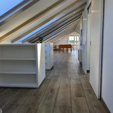 Pinna Nobilis Penthouse