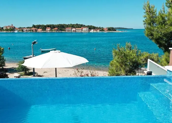 Pinna Nobilis Penthouse